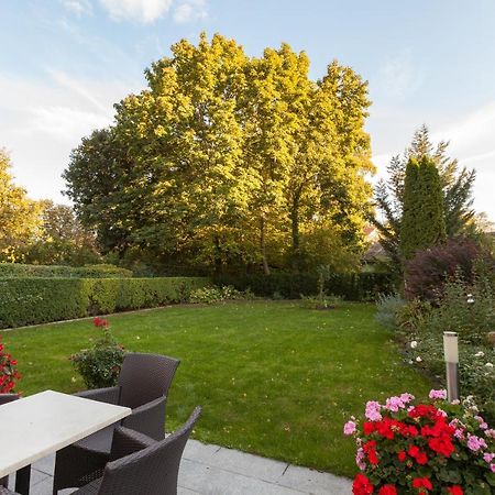 Pension Elfy Baden Bagian luar foto